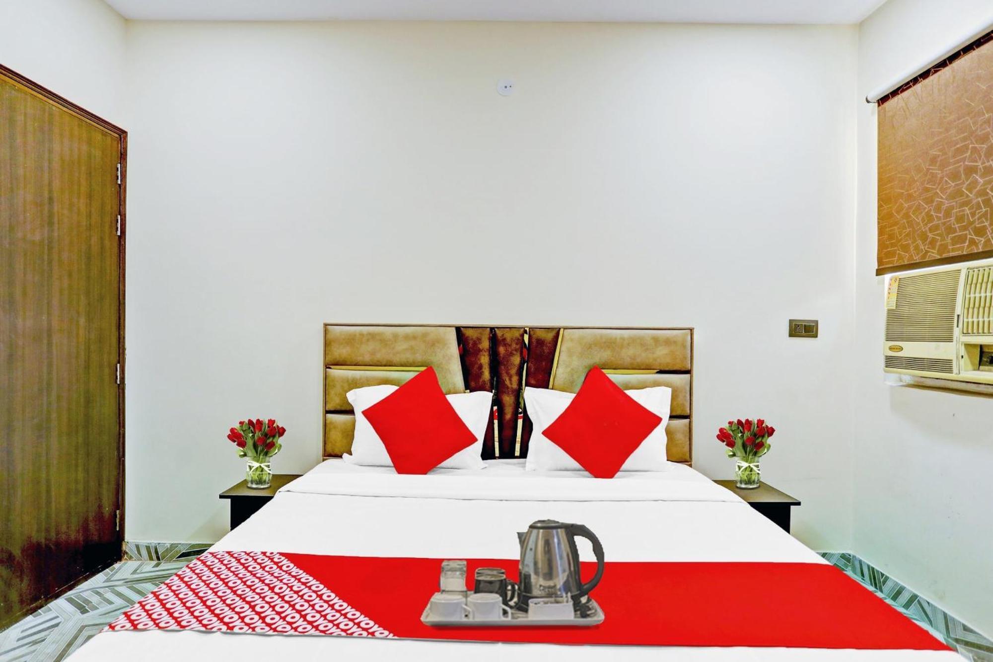 Hotel O Royal Lotus Stay Near Ip Extension Metro Station Nova Deli Exterior foto