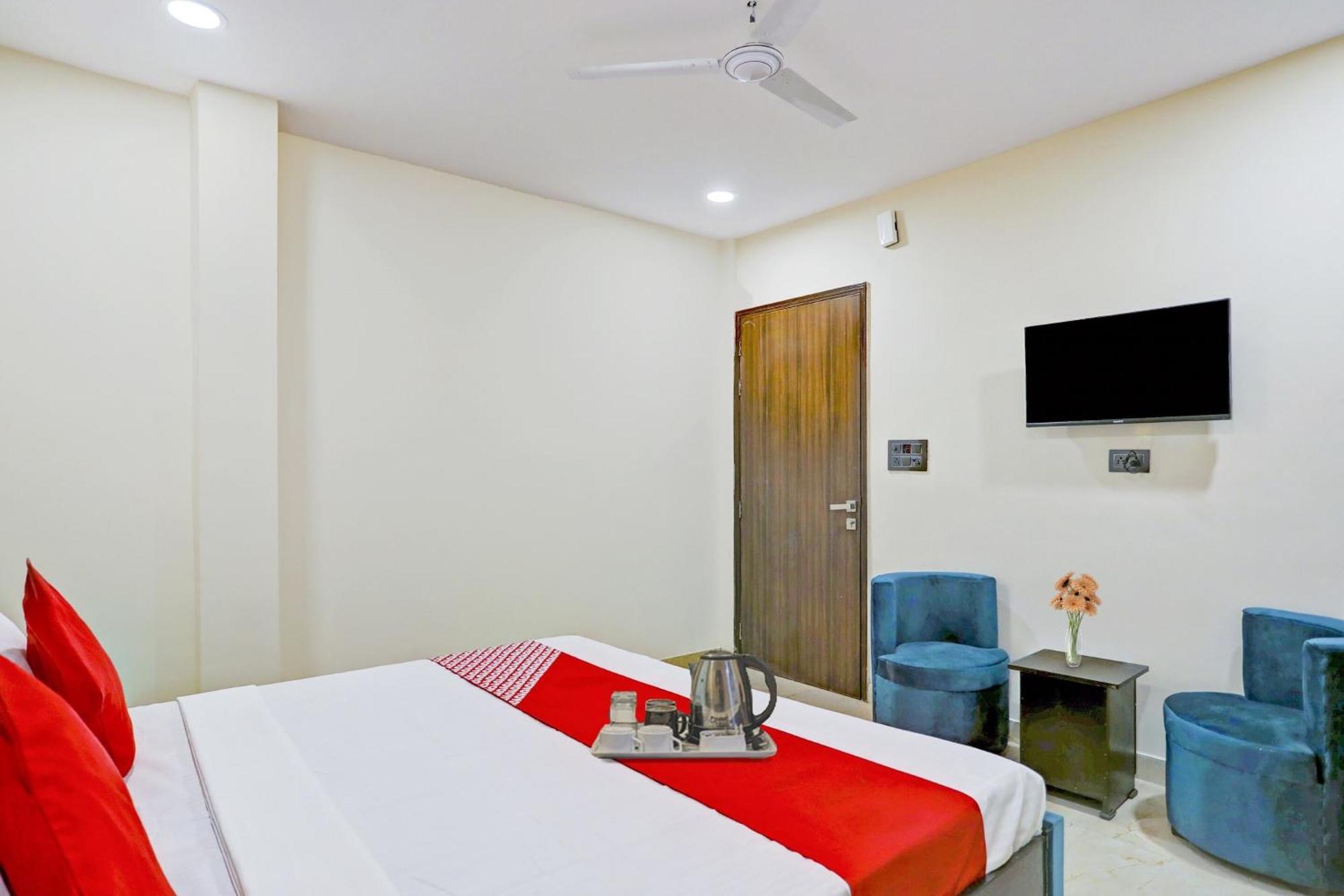 Hotel O Royal Lotus Stay Near Ip Extension Metro Station Nova Deli Exterior foto