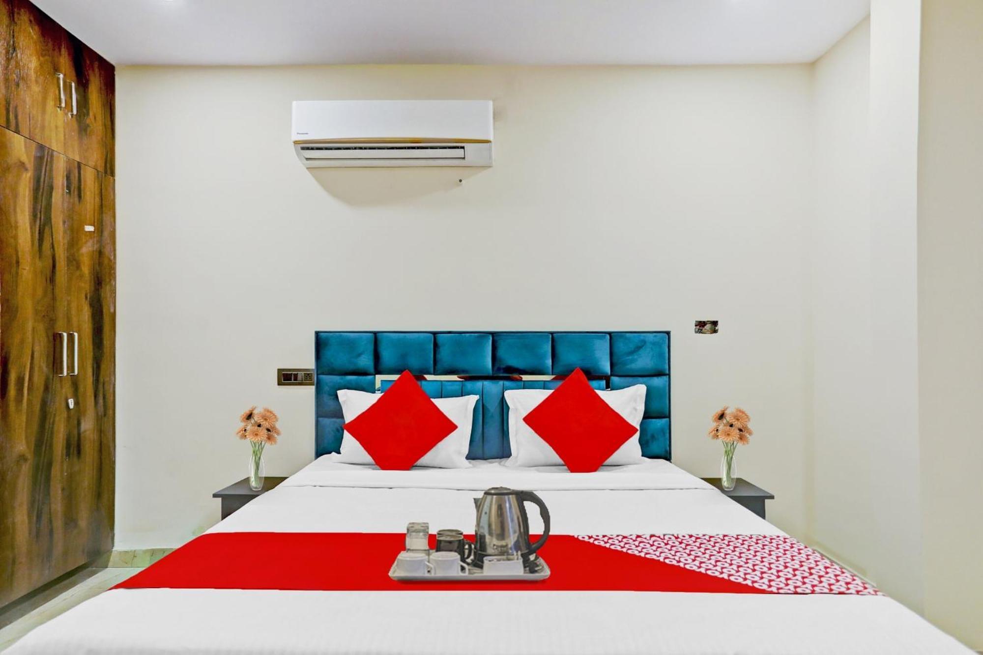 Hotel O Royal Lotus Stay Near Ip Extension Metro Station Nova Deli Exterior foto